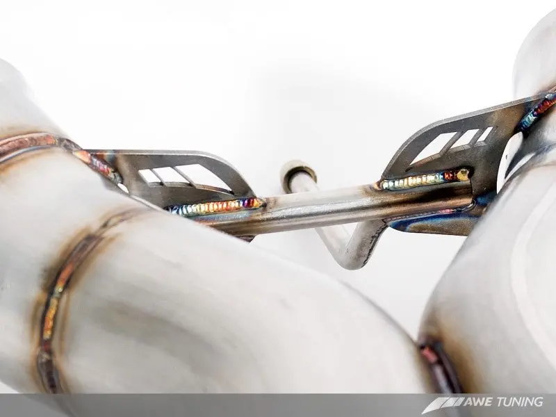 Awe Tuning Mclaren Mp4-12C Performance Exhaust - Machined Tips 1