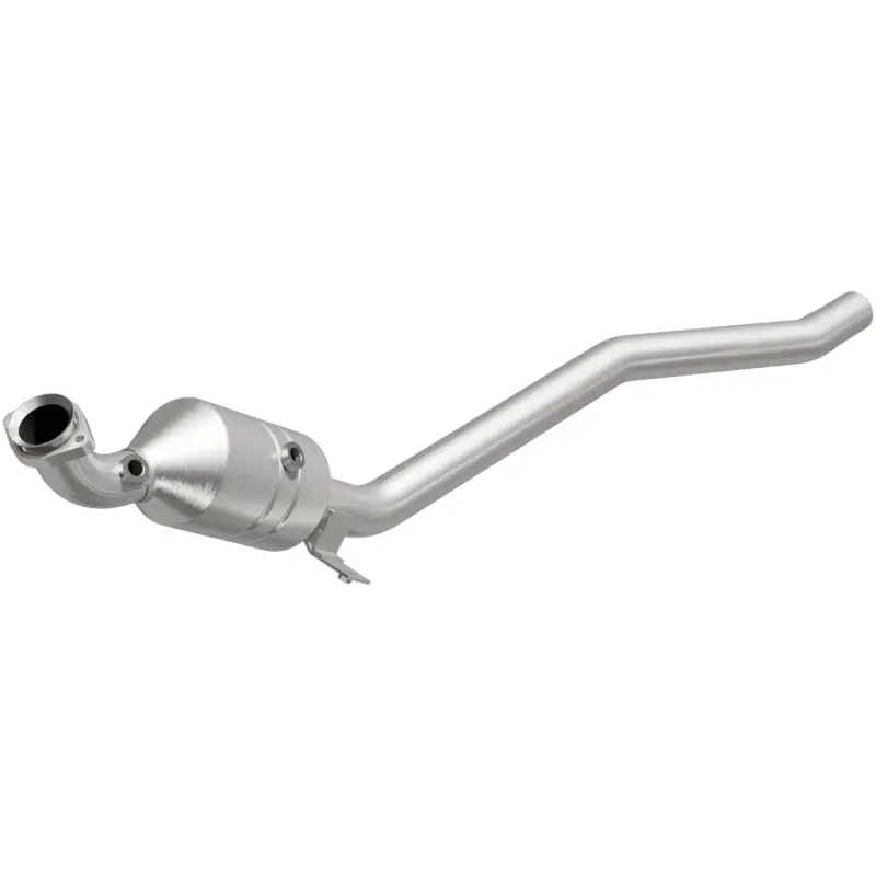 Magnaflow Conv Df 2006-2011 R350 3.5 L Underbody 1