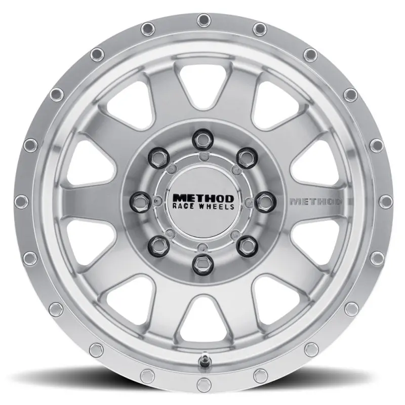 Method Mr301 The Standard 17X9 -12Mm Offset 8X6.5 130.81Mm Cb Machined/Clear Coat Wheel 2