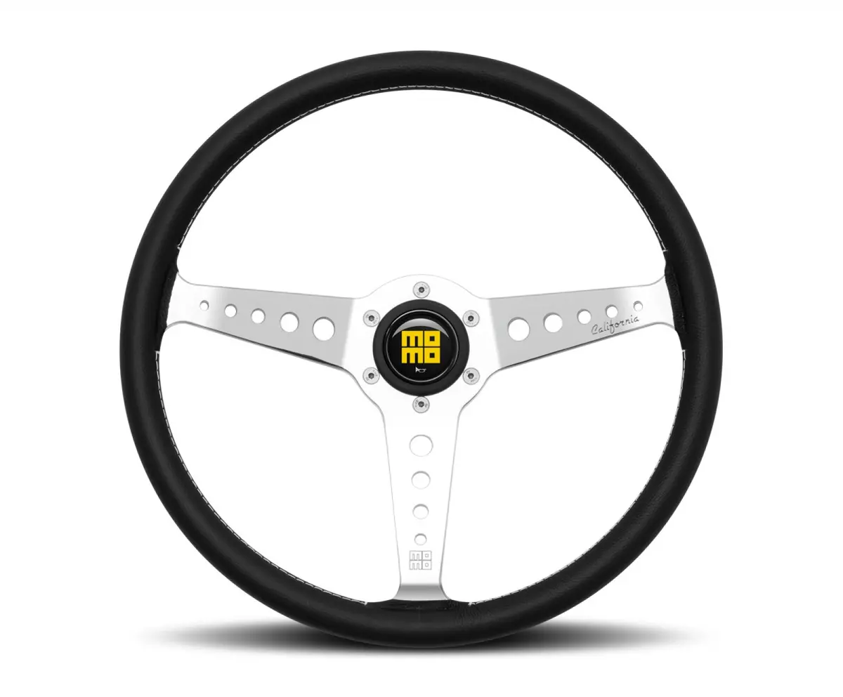 Momo Heritage California Steering Wheel 1